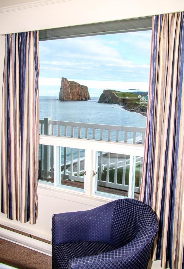 Hotel Les Trois Soeurs Percé Exterior foto